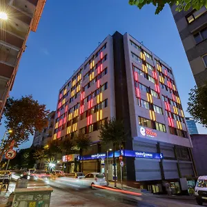 Hotel Ramada Encore By Wyndham Sisli